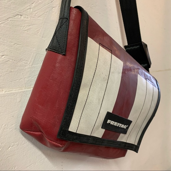 FREITAG Lassie Messenger Bag Unisex Red & White OOAK - Picture 12 of 16